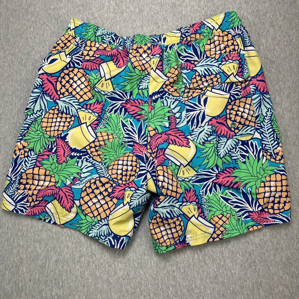Vineyard Vines Mens Tropical Pineapple Cocktail Print Swim Trunks Blue Multi